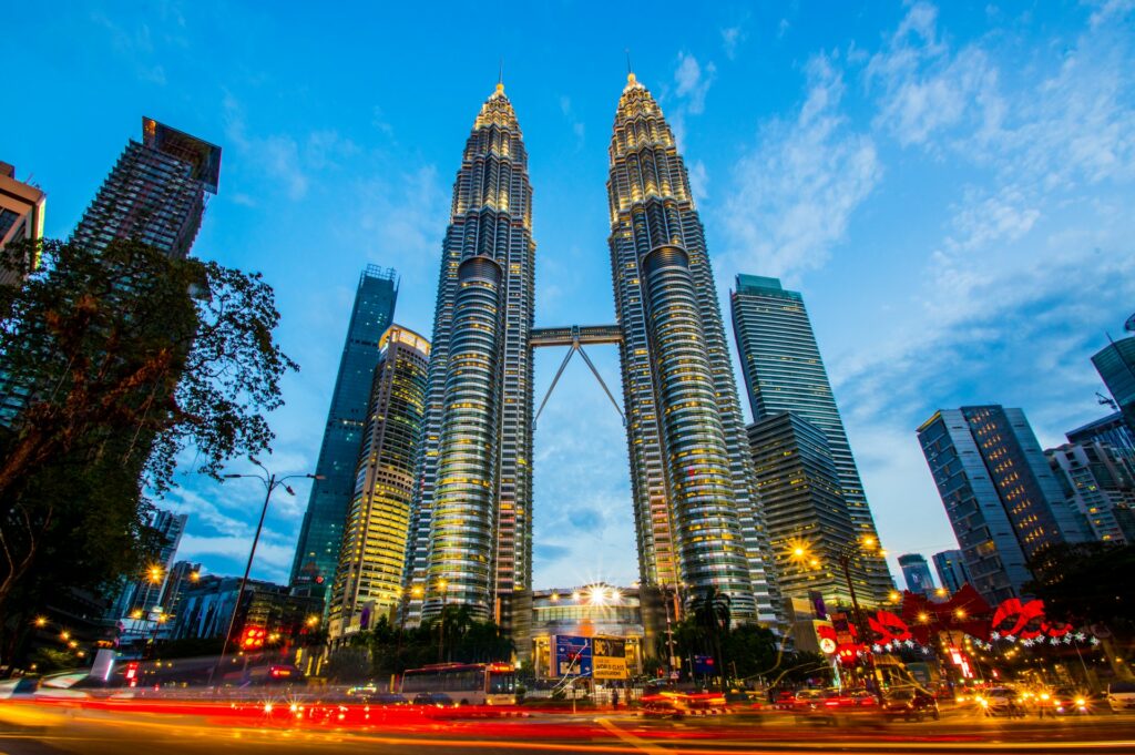 Cheap Vacation to Malaysia & Singapore, Tour Deals to Malaysia, UK Tour Guides to Malaysia & Singapore