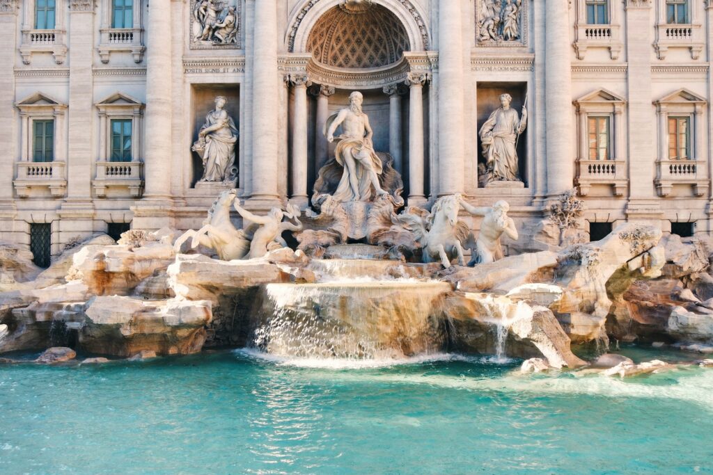 Rome Fountain, Trevi Fountain, How to See Trevi Fountain, Trevi Fountain Rome Tour Guide